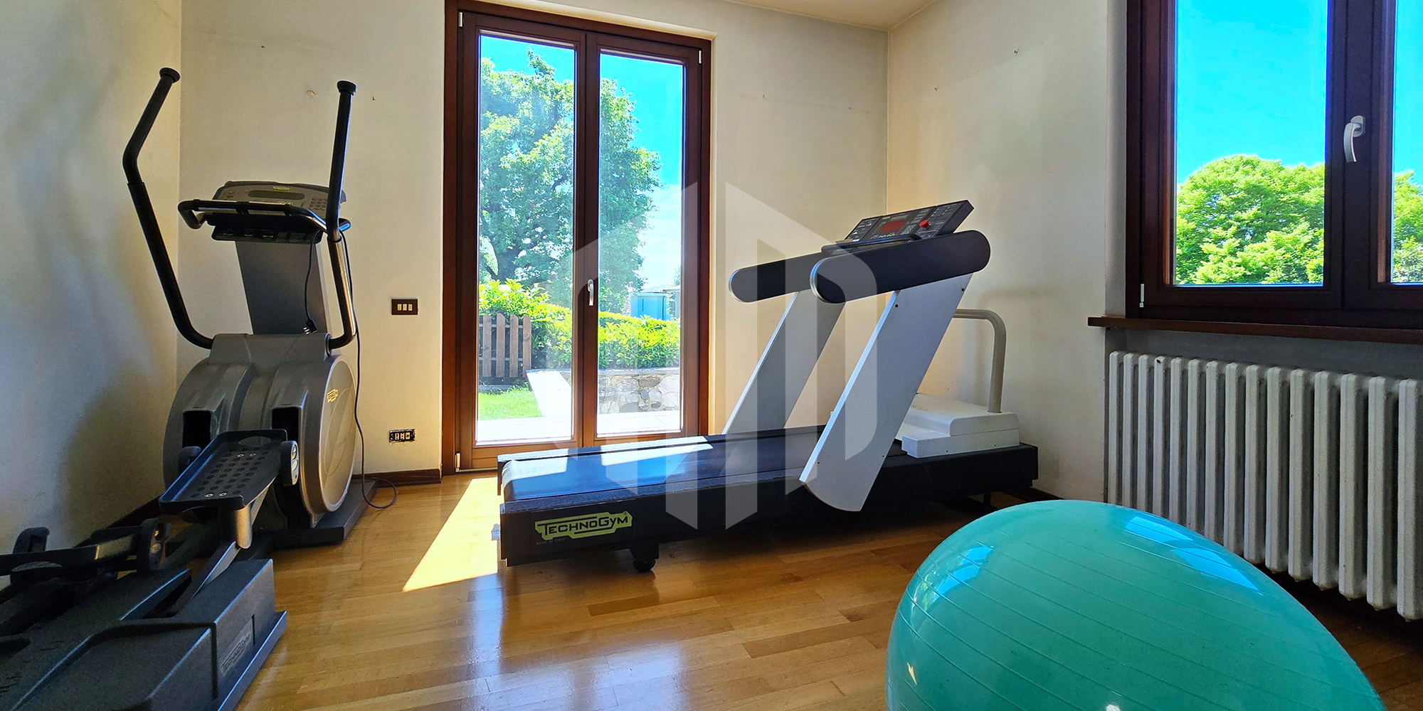 Villa JURE                                                                          Fara Novarese (NO), Dimora con Piscina in Vendita