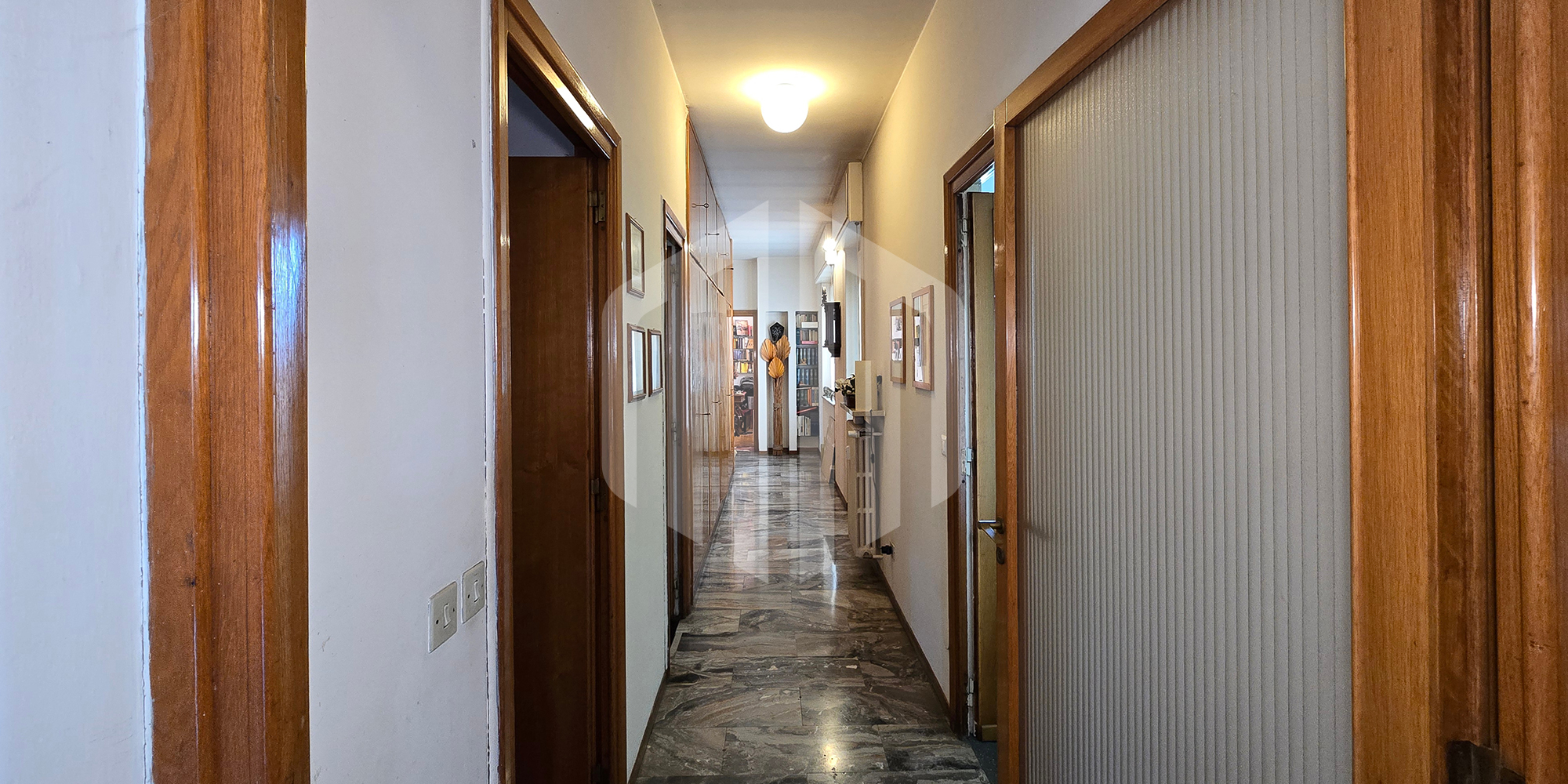Appartamento in Vendita a Novara, viale Dante Alighieri 14